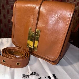 Beautiful Vintage Coach hand bag, metal tag.